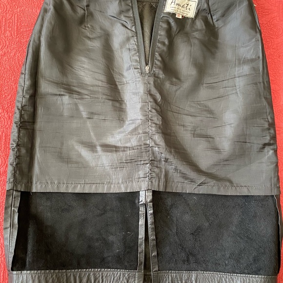 Amati leather skirt size 10 - Picture 7 of 10